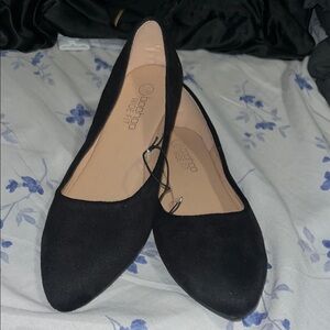 NWOT Boohoo Wide Fit Black Flats 9
